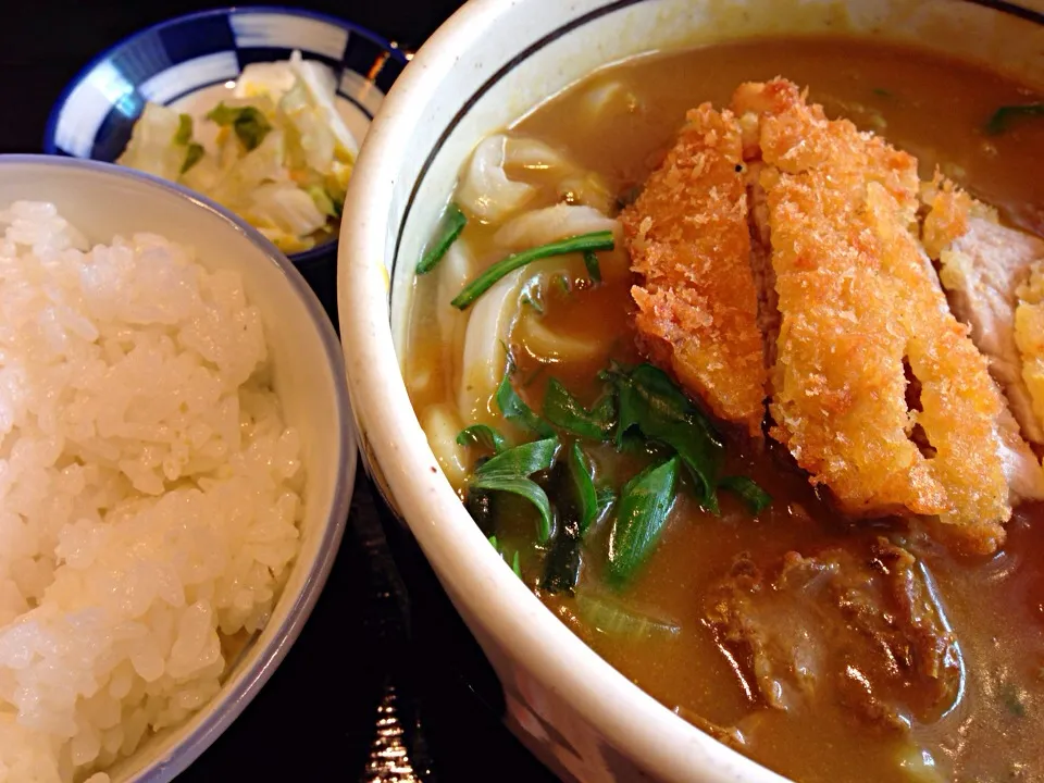 うどん屋山善 カツカレーうどん|愛ペガさん