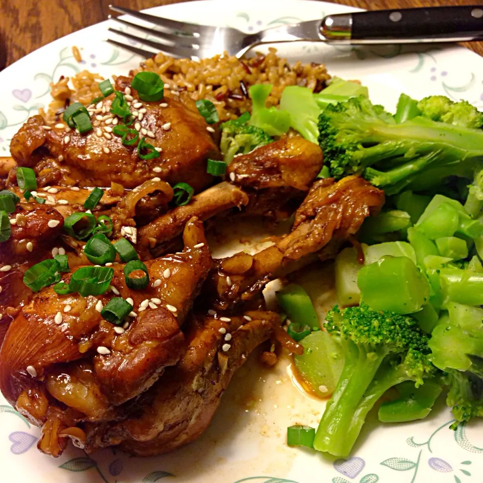 Honey sriracha drumsticks, broccoli and rice medley|Martha P.さん