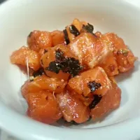 Snapdishの料理写真:salmon poke|Estuh Suhyoon Haさん