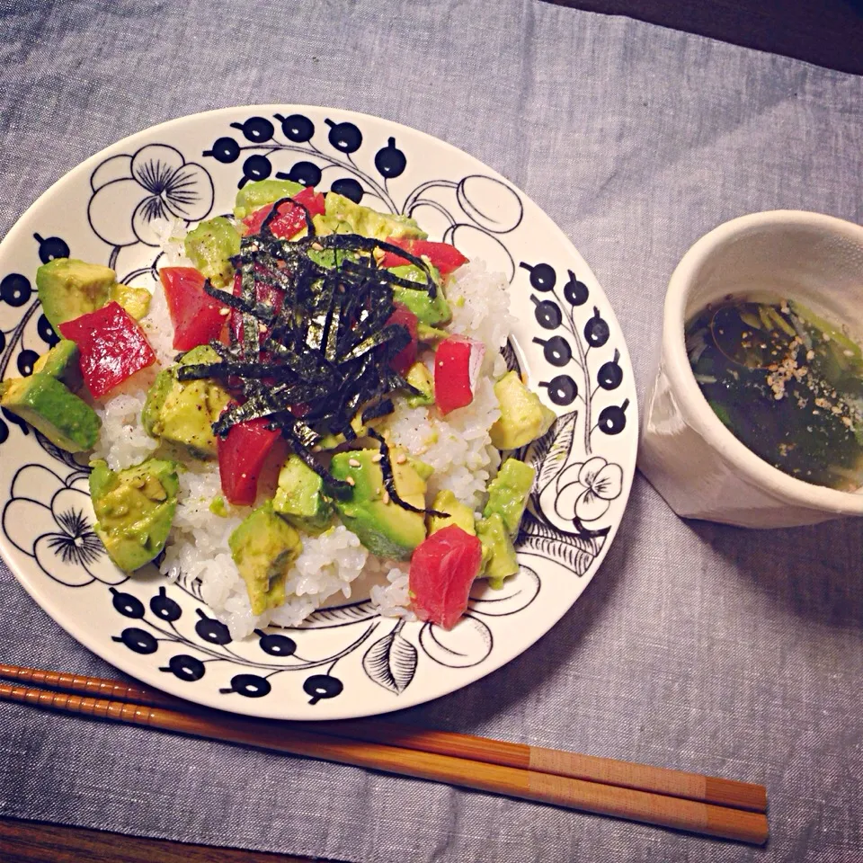 Snapdishの料理写真:アボカド鮪丼♡2014.02.13(木)|ゆきさん