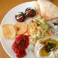 イスラエル料理盛り合わせランチ|mizukiさん