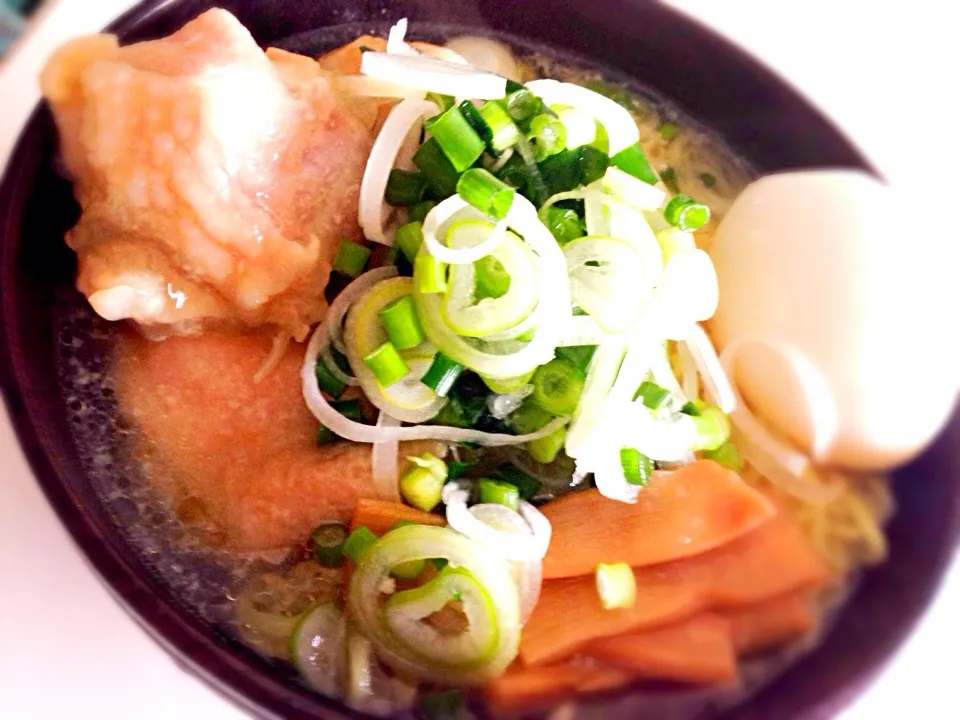 鶏塩チャーシューと鶏ガラ塩ラーメン！|いぬぬ🐶さん