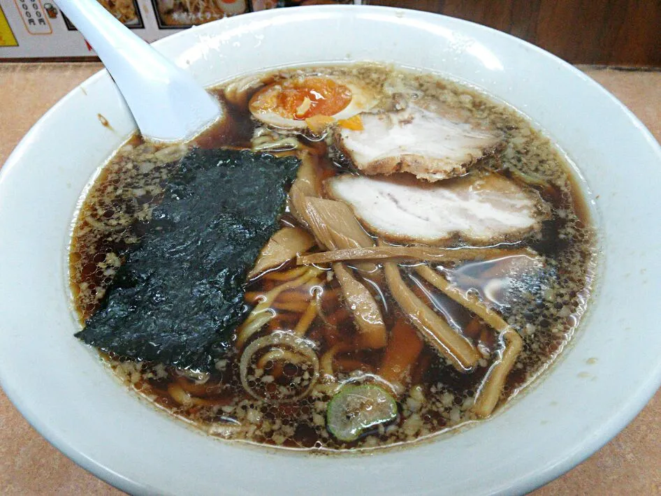 雨風本舗の醤油ラーメン|もんさん