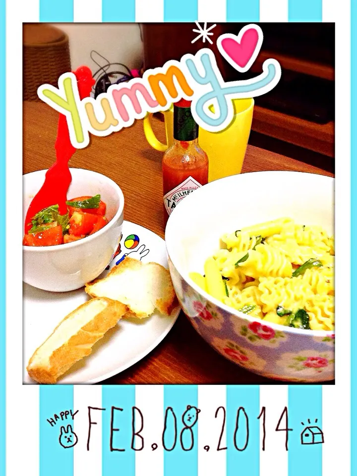 Snapdishの料理写真:Tomato bruschetta and Carbonara|Aymee Bestさん