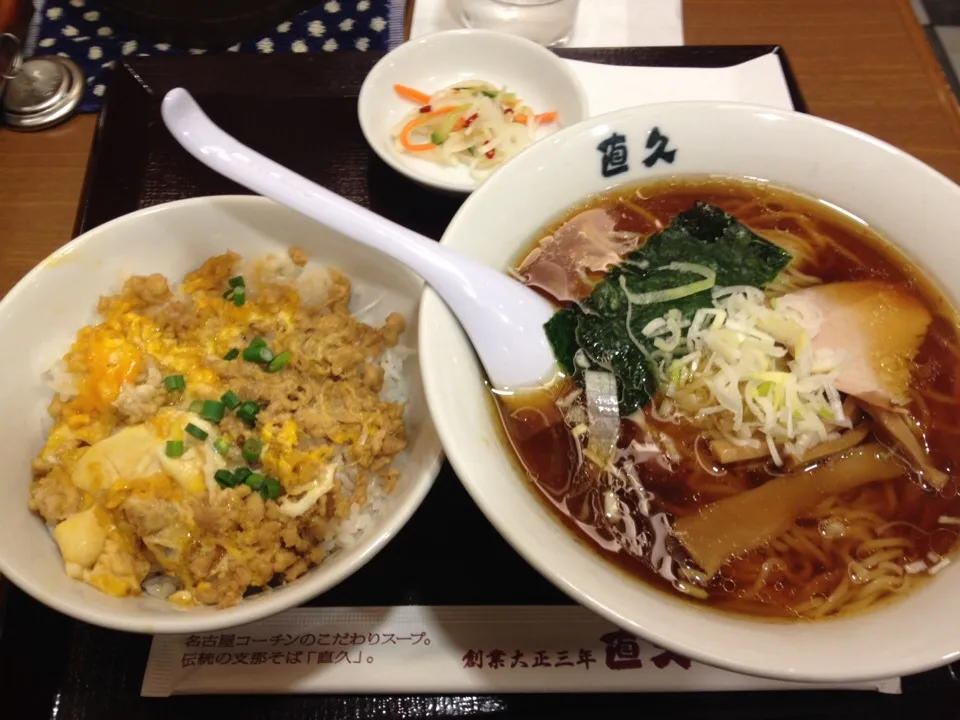 ラーメン＆そぼろ丼（小）|おっちさん