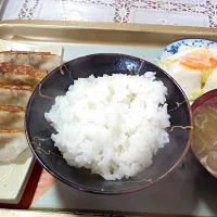 餃子定食|高畑善行さん