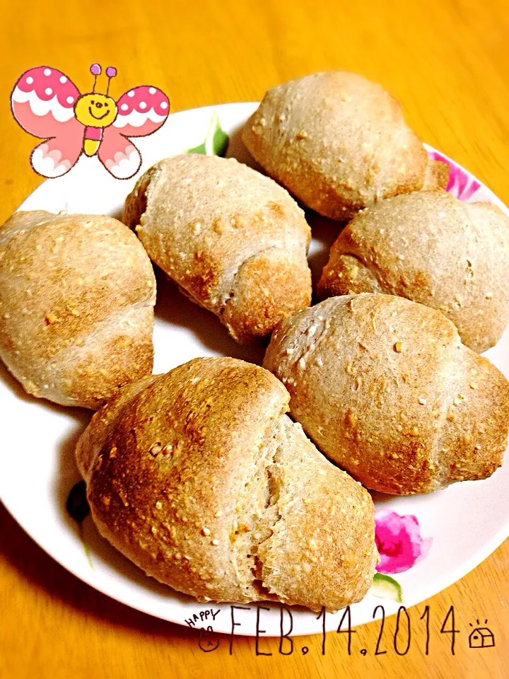 自家製天然酵母の全粒粉パン Graham bread of the homemade natural yeast|Misuzu(@misumisu0722 )さん