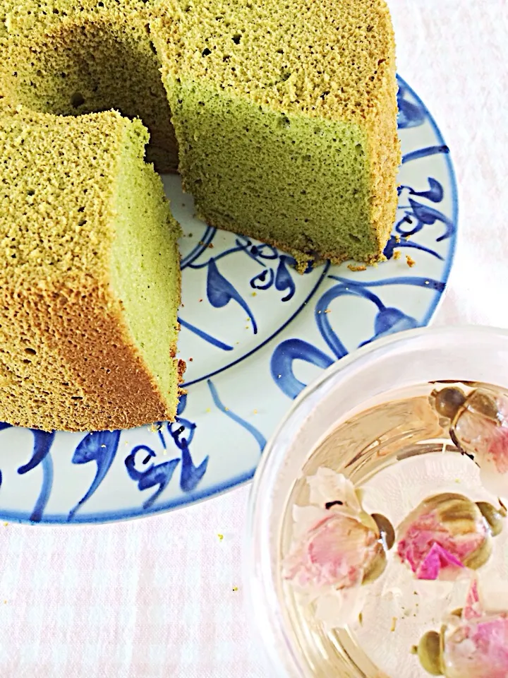 Matcha chiffon cake|12Dragonさん