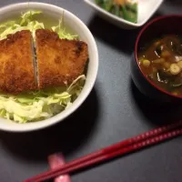 Snapdishの料理写真:ヘルシーカツ丼|Mizuki Tokumiyaさん