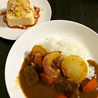 揚げポテト乗せカレーライス&冷奴|mgmgPerorinさん