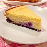 Baked blueberry cheese cake with Oreo crust