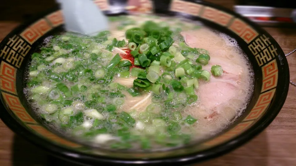 とんこつラーメン|ボンゴさん