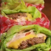 Lee rice wrapped cheeseburger|michelle hiramotoさん