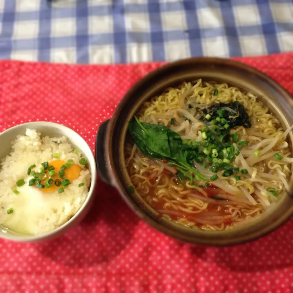 鍋焼きラーメンと卵のっけ飯|純さん