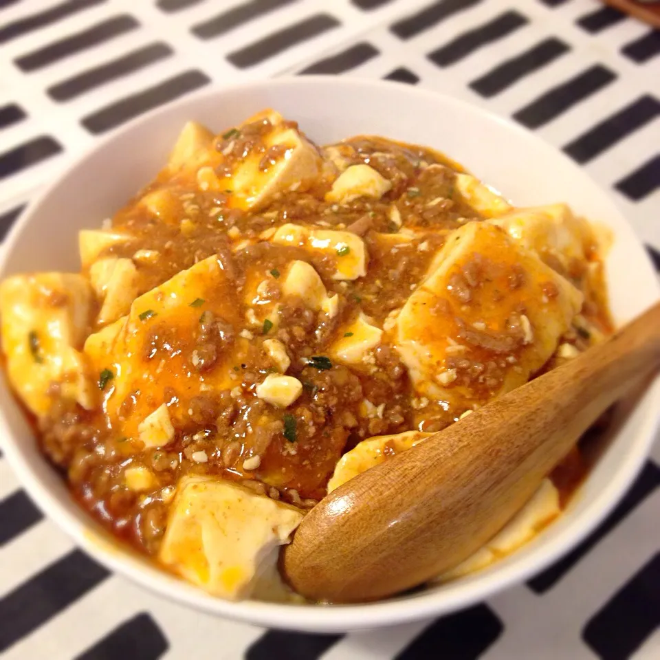 デカ盛り麻婆丼|mochaさん