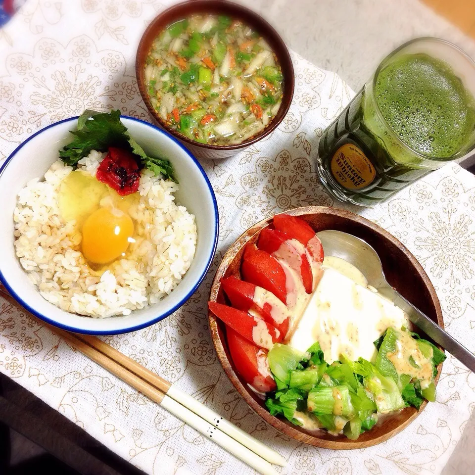 豆腐サラダと梅TKGと味噌汁|ぼーちゃんさん