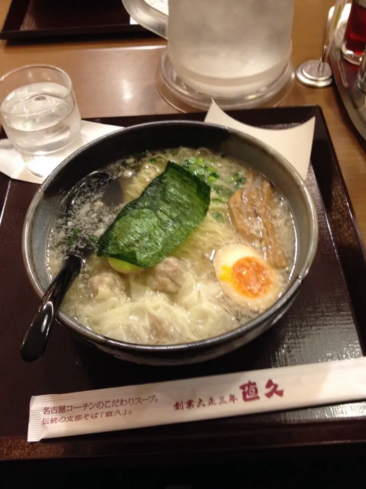 肉ワンタン麺|おっちさん