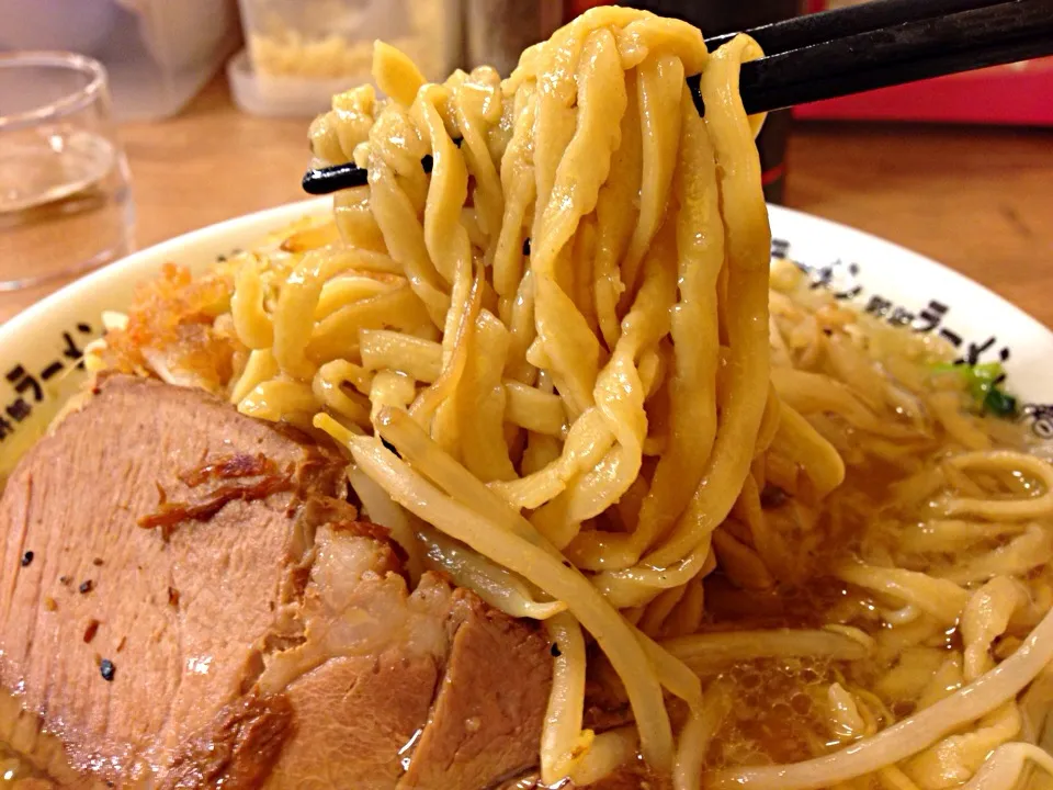 野郎ラーメン！|新井浩之さん