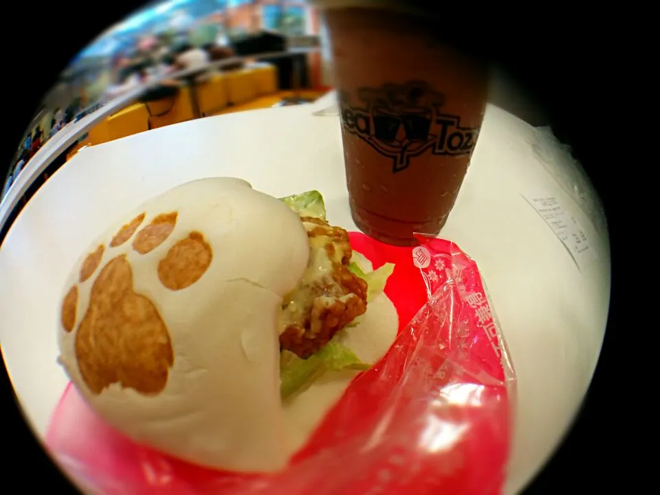 Snapdishの料理写真:bear paw bun|Ernさん