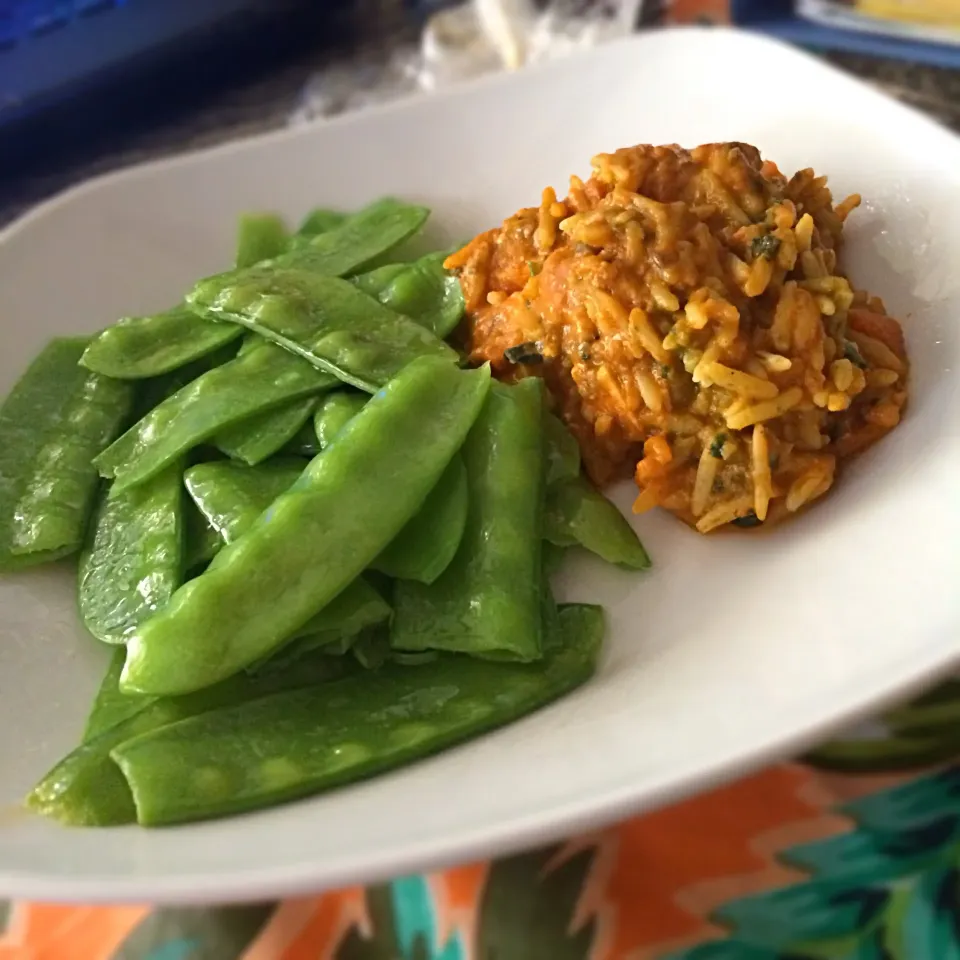 Snap peas and Indian curry rice|Irene Hoさん