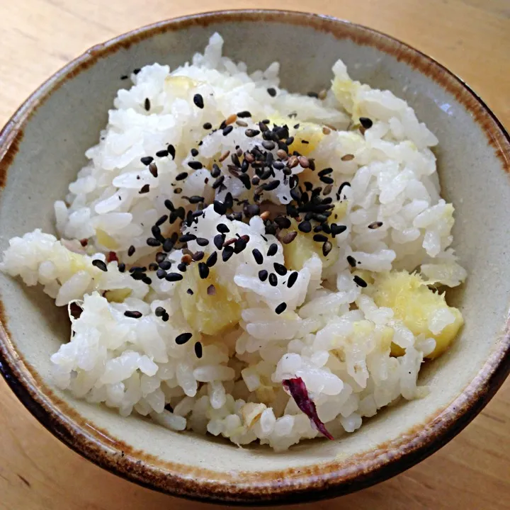 さつまいもご飯|まっきーさん