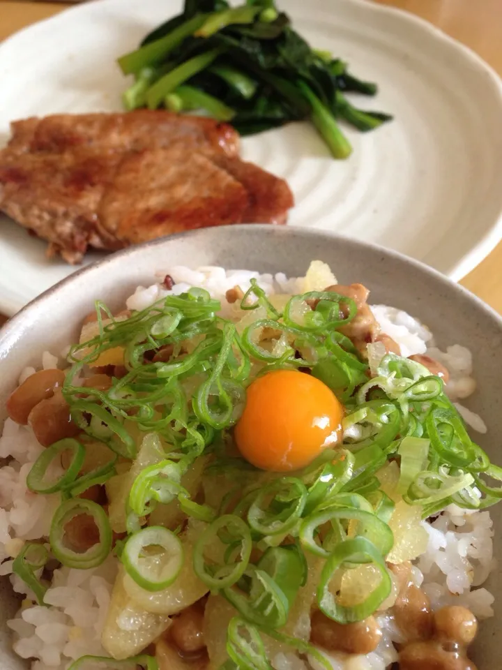 数の子納豆ミニ丼と、ポークステーキ。|liccaさん