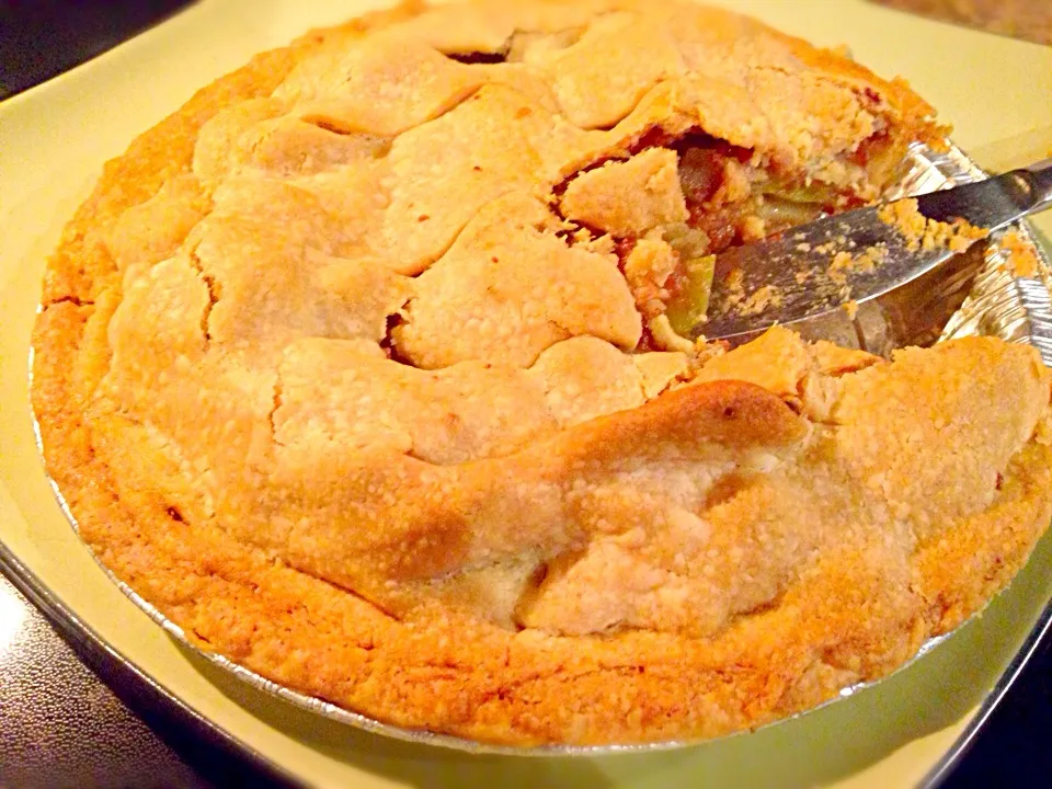 Snapdishの料理写真:Fresh bake apple pie.|Allissa Zhaoさん