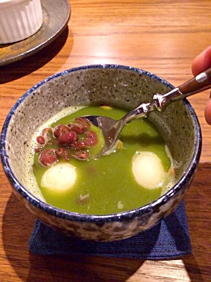 一口食べるとぜんざいを食べた後にお茶を飲んだ時とほぼ同じ味がするとても合理的な食べ物に出会った。|tsuyoshiさん