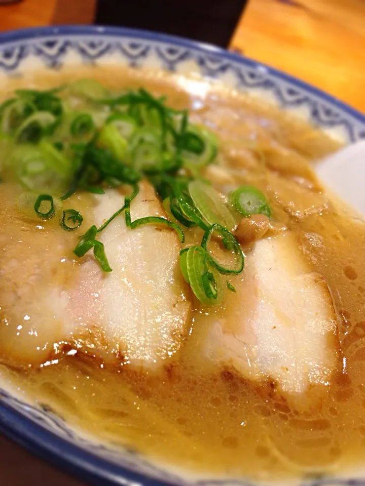 赤のれん の ラーメン|Mutyoさん