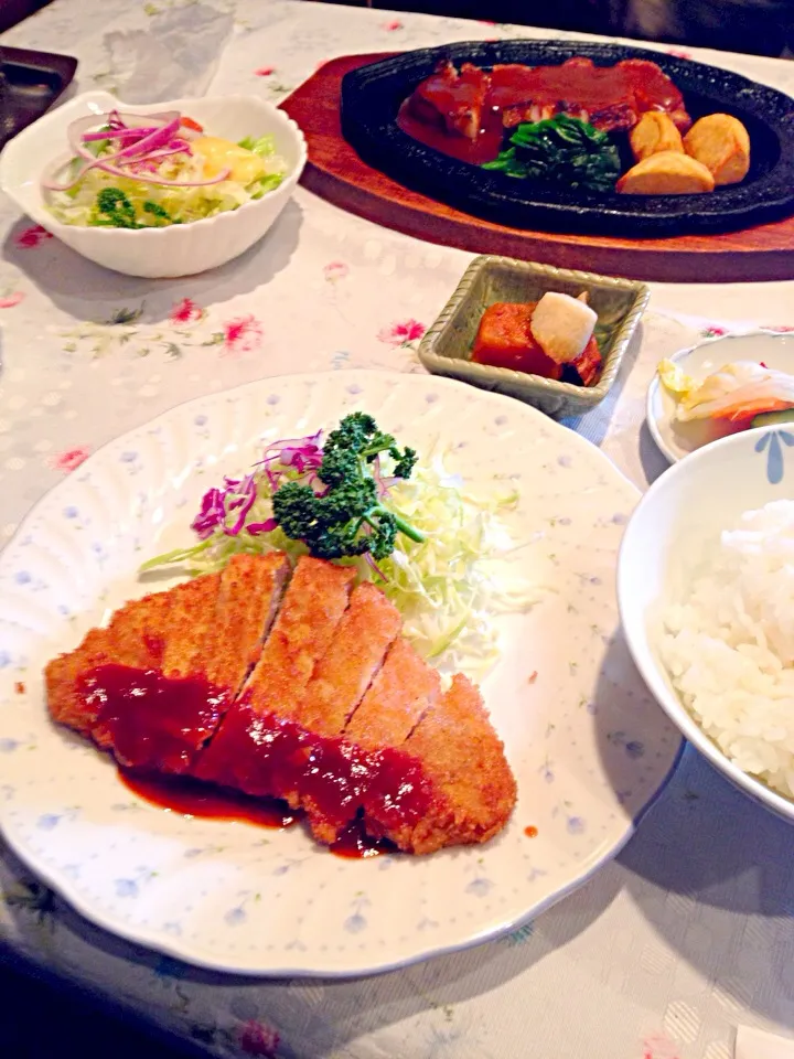 Snapdishの料理写真:洋食屋さんでランチ🍛🍴|し〜ぽん☆さん