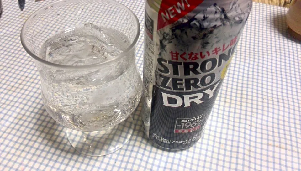 Strong ZERO Dry サントリー|sakumaさん