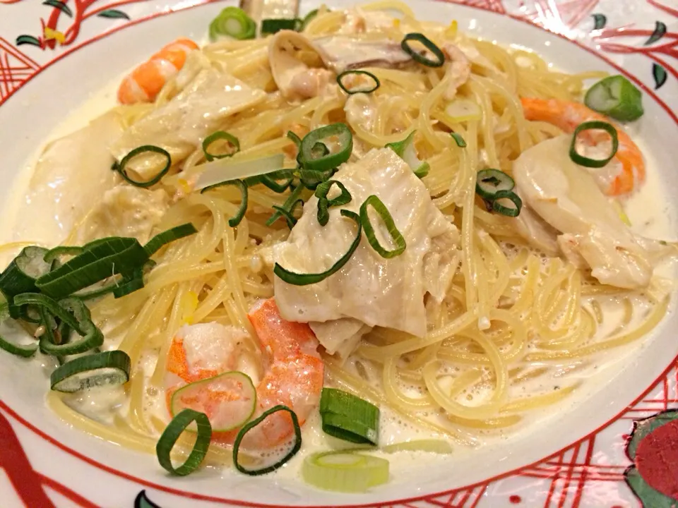 エビとカニと湯葉のクリームソーススパゲッティ|みっくすさん