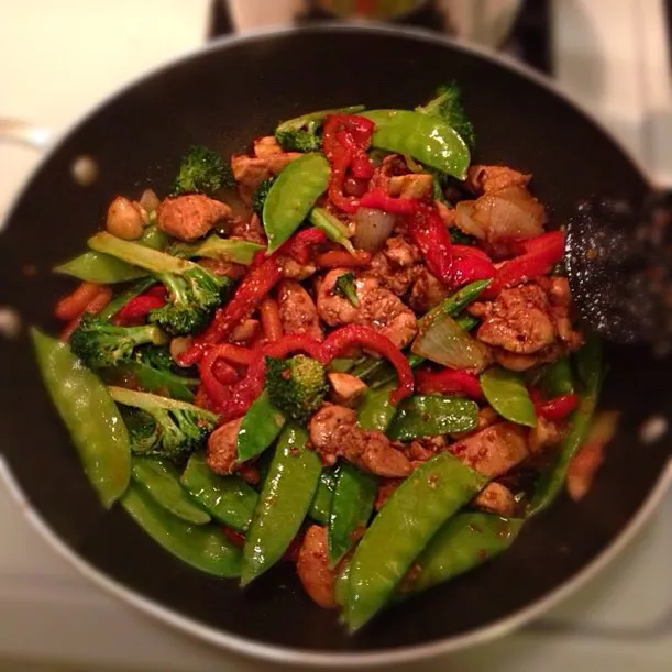 Spicy chicken Stir fry|Julie Vegaさん