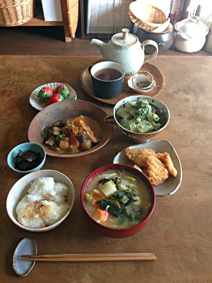 休日の、朝なのから昼なのか、オヤツなのか⁇飯。|ツルさん