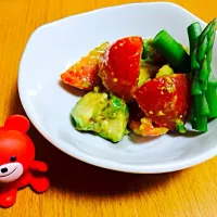 うっちーさんの料理 ミニトマトとアボカドのマスタードサラダ|ユミさん