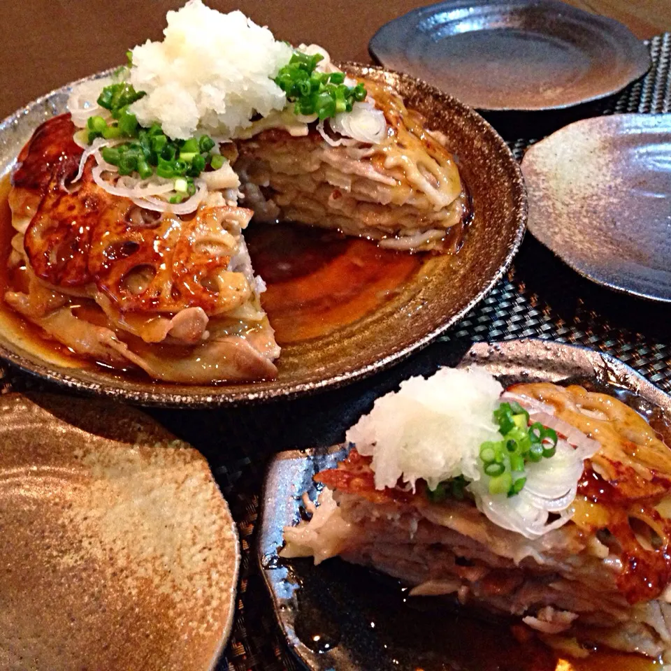 くうちゃんさんの٩(◜ᴗ◝ )۶ お料理 蓮根と豚肉のミルフィーユ♡|ランランらぁ〜んさん