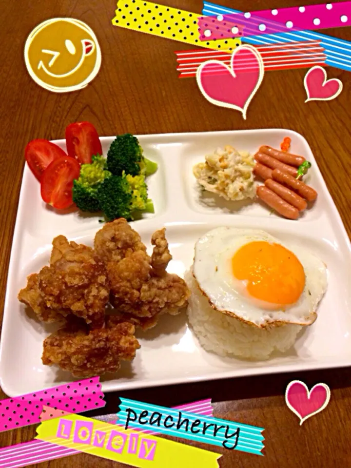 お客様からの差し入れ！唐揚げプレートな晩ご飯😊|☆ぴ〜ちゃん☆さん