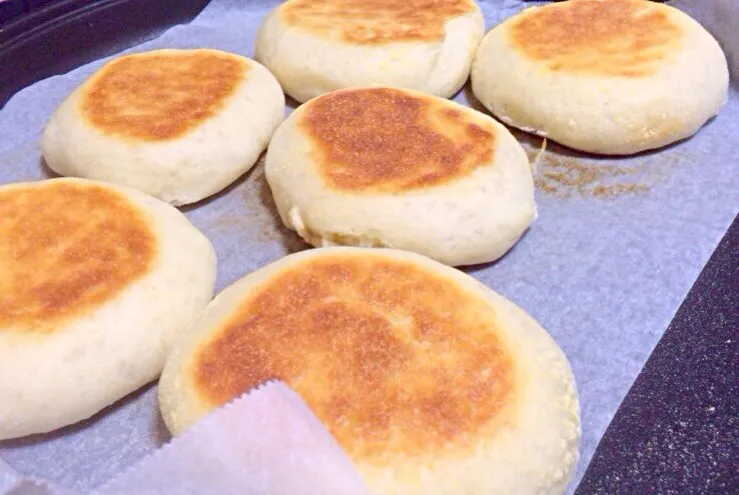 りるのんさんの料理 ホットプレートでイングリッシュマフィン🌸|りつ(*≧艸≦)さん