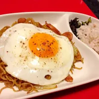 焼きそば|Naka Tamikoさん