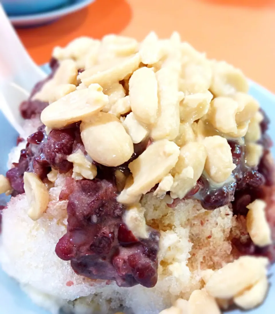 Peanut red bean ice@ABC food centre|coxiella24さん