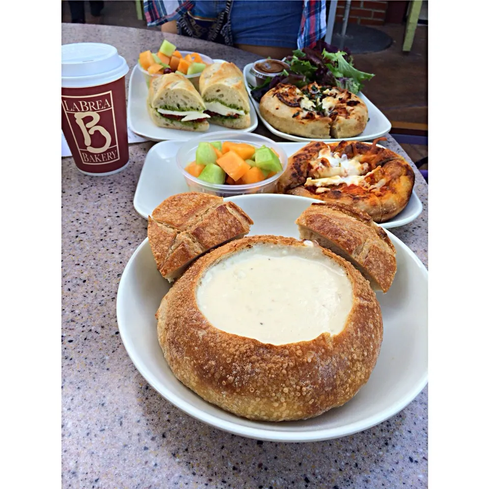 *yesterday* la brea bakery at downtown Disney|Irene Hoさん