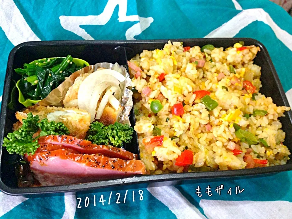 食べ盛り息子☆混ぜるだけジンジャーチャーハン弁当|けいちゃん（ももザィル）さん