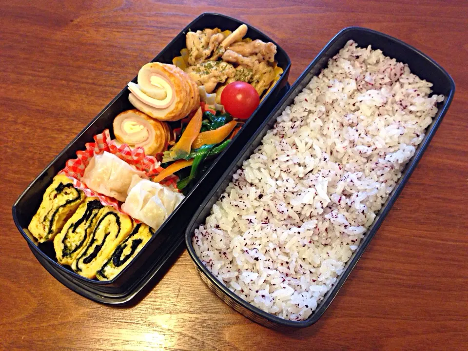 Snapdishの料理写真:旦那様のお弁当♪|りえこさん