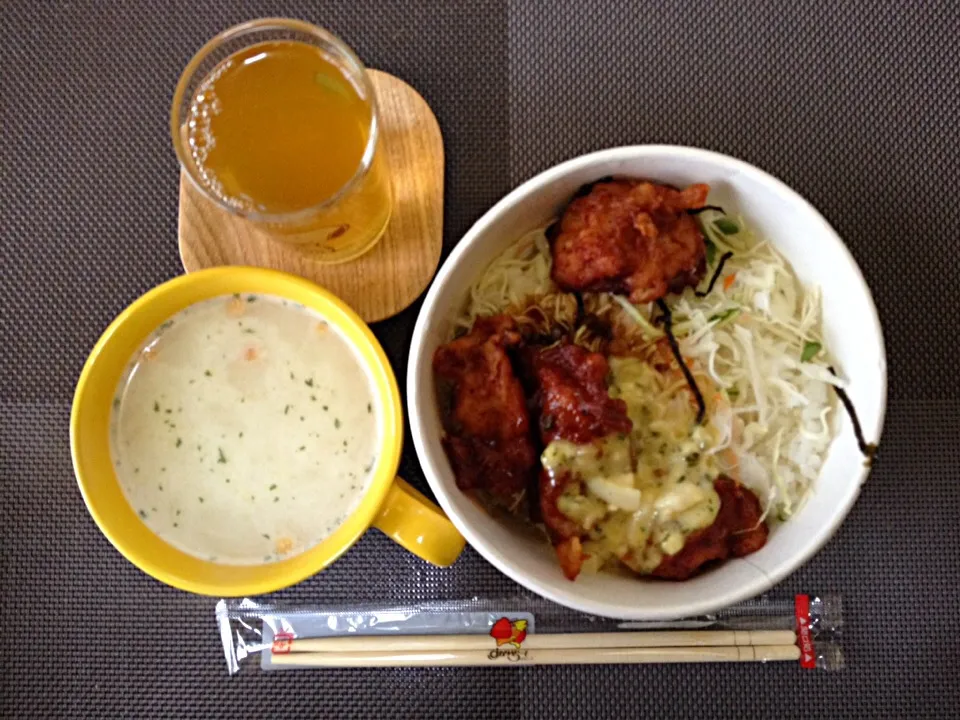 ガスト 唐揚げテリタル丼|ばーさんさん