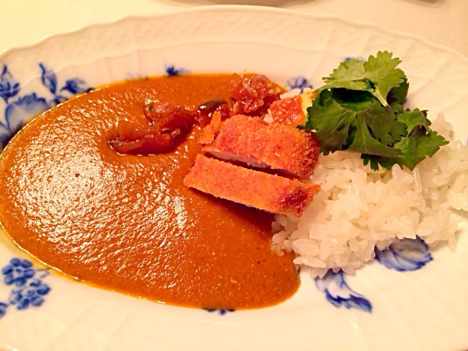 Snapdishの料理写真:サロン•ド•グーのカツカレー|Food is lifeさん