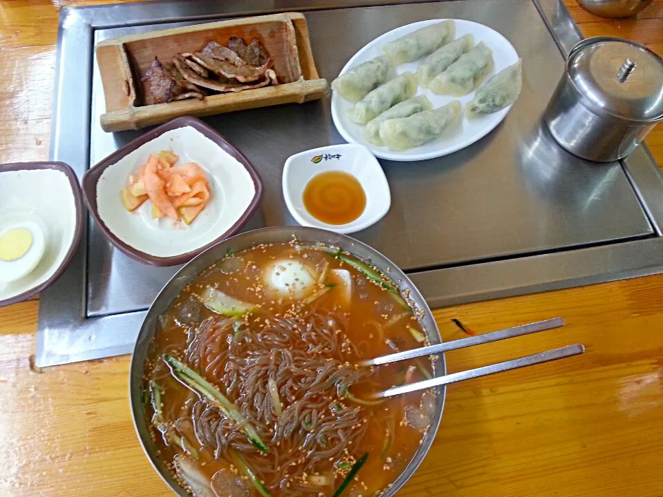 Snapdishの料理写真:냉면(Cool Noodles)|GeorgeKさん