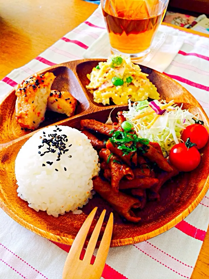 モツ焼きでワンプレートランチ♡|しほさん