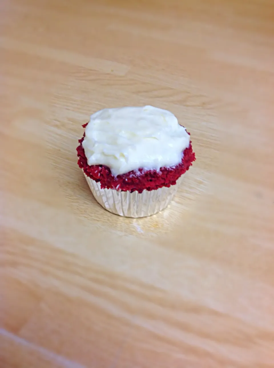 Red velvet with cream cheese icing|macey aucoinさん