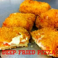 Snapdishの料理写真:Deep Fried Pizza|James Moretonさん