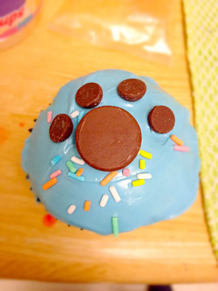 Cupcake for vet tech week|macey aucoinさん